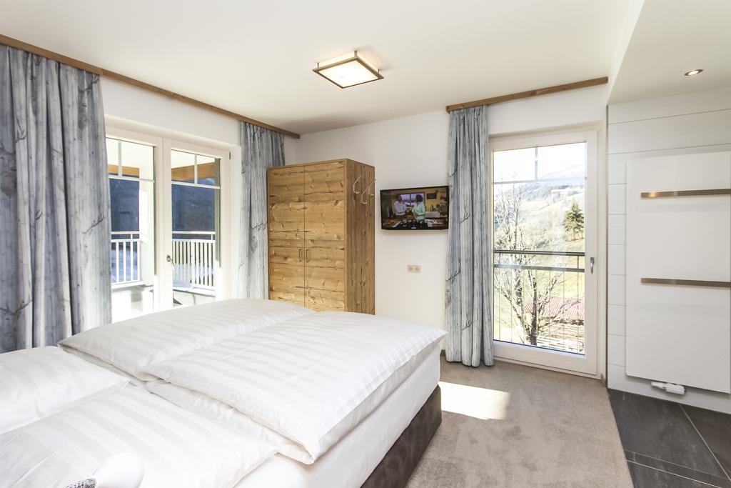 Eberharthof Apartment Заалбах-Хинтерглем Екстериор снимка