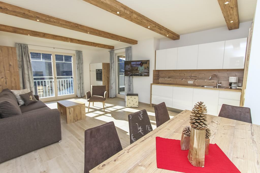 Eberharthof Apartment Заалбах-Хинтерглем Екстериор снимка