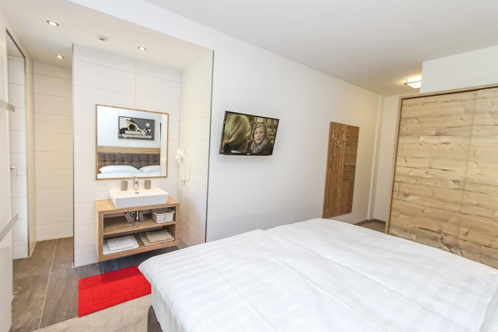 Eberharthof Apartment Заалбах-Хинтерглем Екстериор снимка