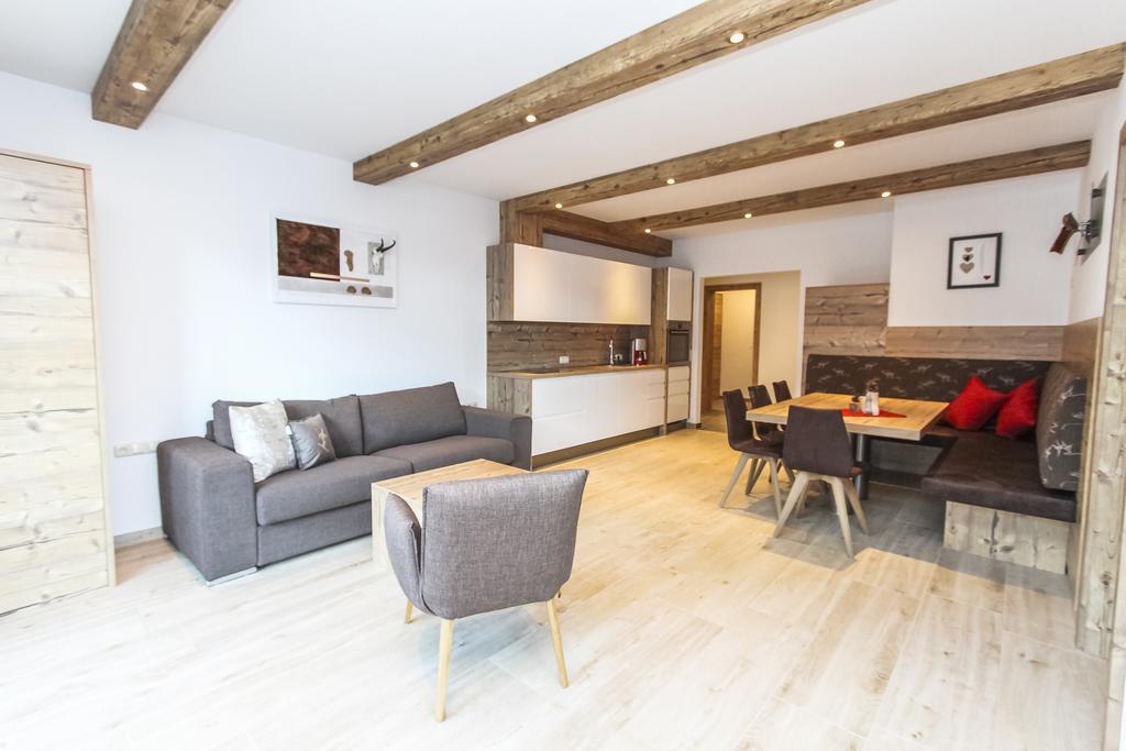 Eberharthof Apartment Заалбах-Хинтерглем Екстериор снимка